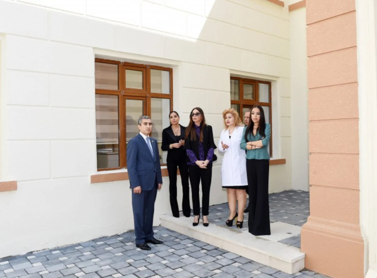 ​Mehriban Əliyeva körpələr evinə avtomobil bağışlayıb - FOTO