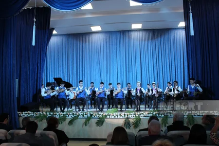 Günəşə qovuşmaq istəyirəm mən! adlı konsert proqramı keçirilib