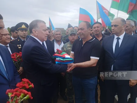 Sabirabadda Birinci Qarabağ müharibəsinin şəhidi Zülfüqar Abbasov dəfn edilib - YENİLƏNİB