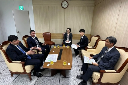 Fuad Muradov Koreya XİN və parlamentində görüşlər keçirib