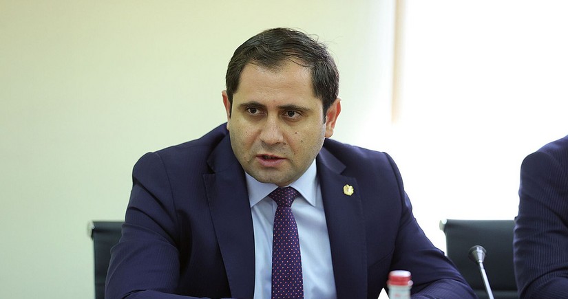 Armenian defense minister leaves for working visit to Germany