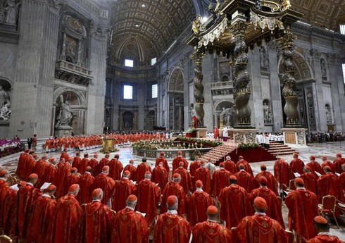 Sikstin kapellasında Roma Papası seçkiləri başlanıb