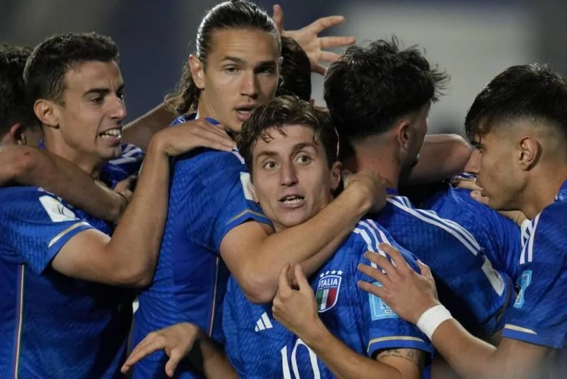 İtaliya gənclər arasında dünya çempionatının 1/2 finalında Cənubi Koreyaya qalib gəlib