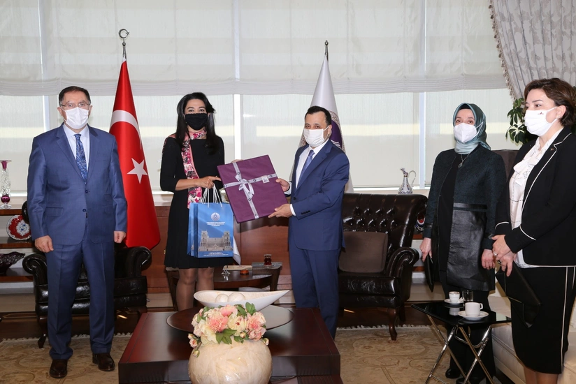 Səbinə Əliyeva Türkiyənin Konstitusiya Məhkəməsinin sədri ilə görüşüb