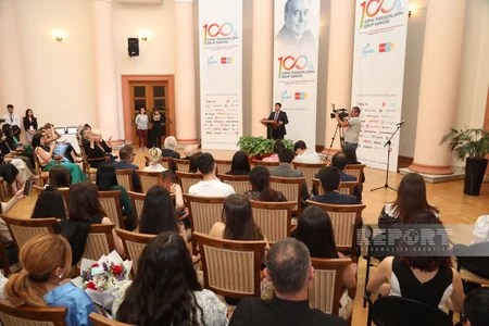 Gənc rəssam: İlk dəfə portret əsərimdə Ümummilli Lideri çəkmişəm