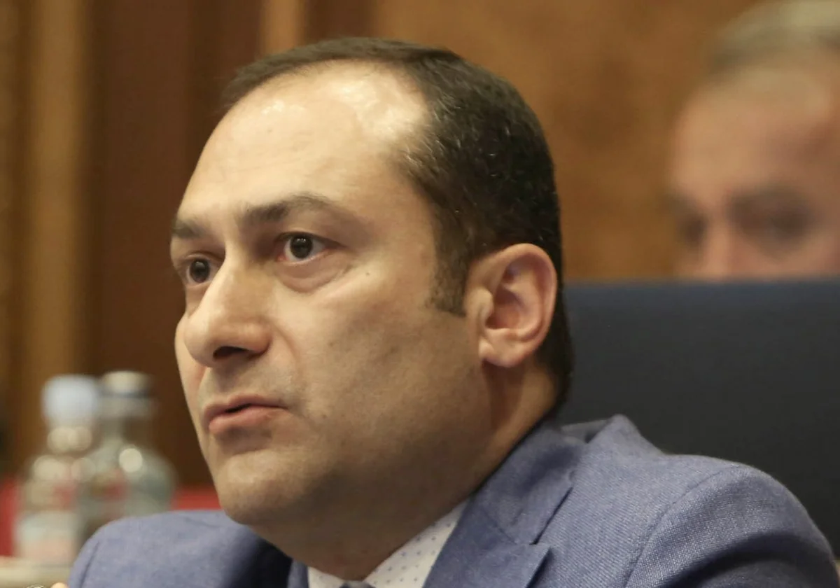 Ermənistanın ədliyyə naziri istefa verib