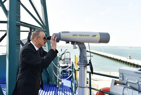 President Ilham Aliyev views newly built Tufan type border guard ship