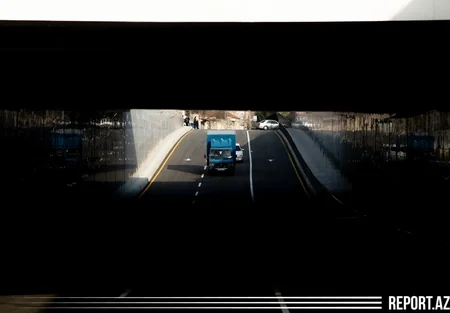 Bakıda üzərindən dəmir yolu xətti keçən iki avtomobil tunelinin açılışı keçirilib - VİDEO - YENİLƏNİB