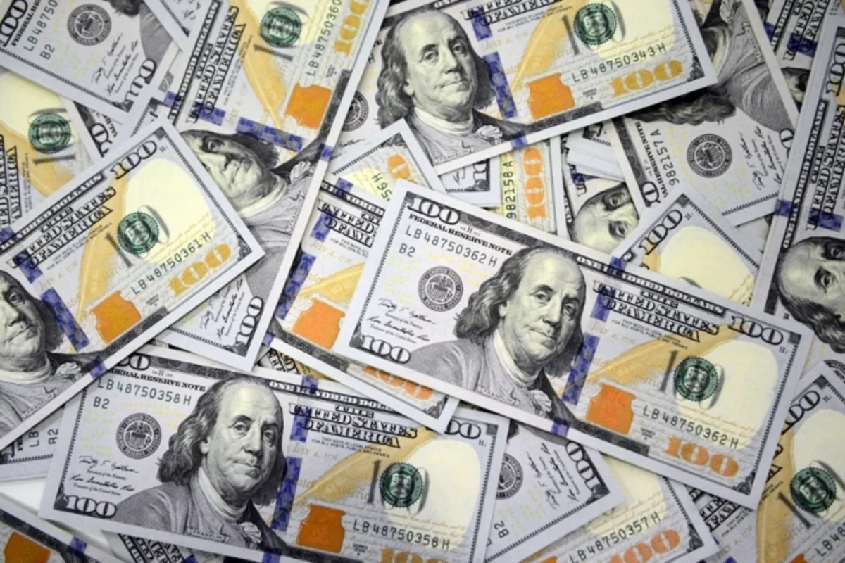 SOFAZ sells 50 million USD to banks