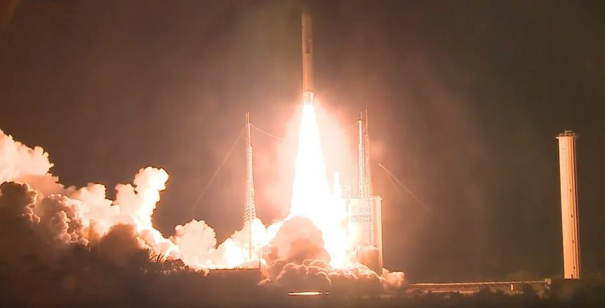Azerbaijan's Azerspace-2 satellite sent into orbit - VIDEO
