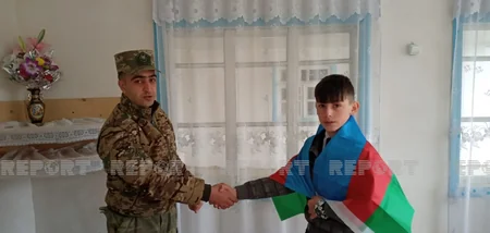 Vətən müharibəsində məktəbli cəbhəyə məktub göndərdi, təsadüfən həmkəndlisinə çatdı