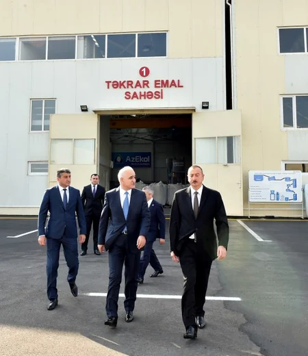 Prezident İlham Əliyev Balaxanı Sənaye Parkının açılışında iştirak edib
