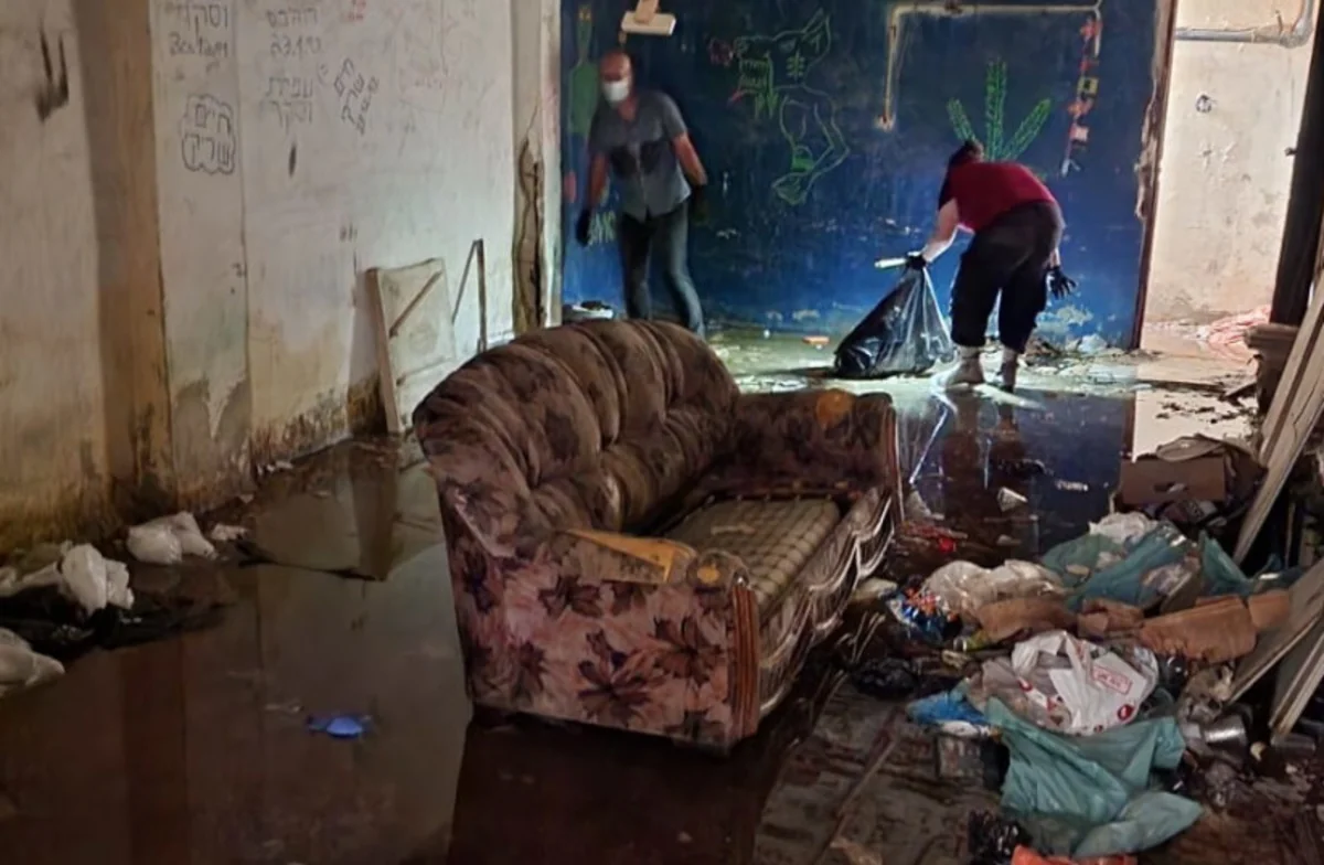 Israel launches project to urgently renovate 4,000 shelters in its north