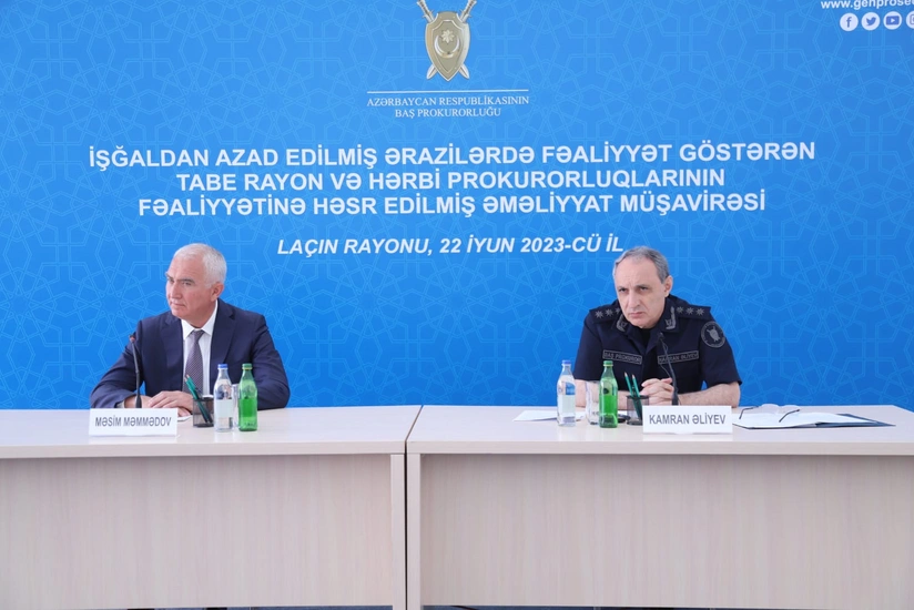 Kamran Əliyev Laçında əməliyyat müşavirəsi keçirib