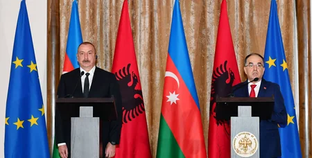 Президенты Азербайджана и Албании выступили с заявлениями для печати