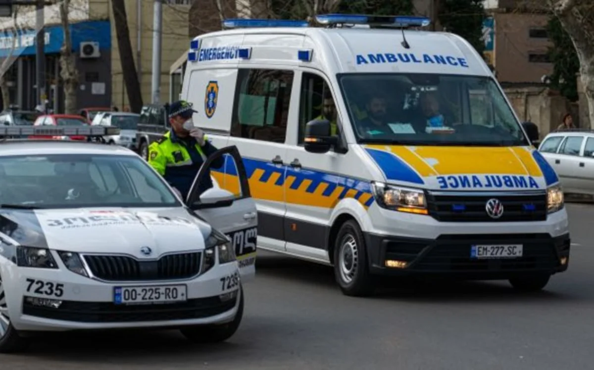 İngiltərədə oyun vaxtı futbolçunun ürəyi dayanıb