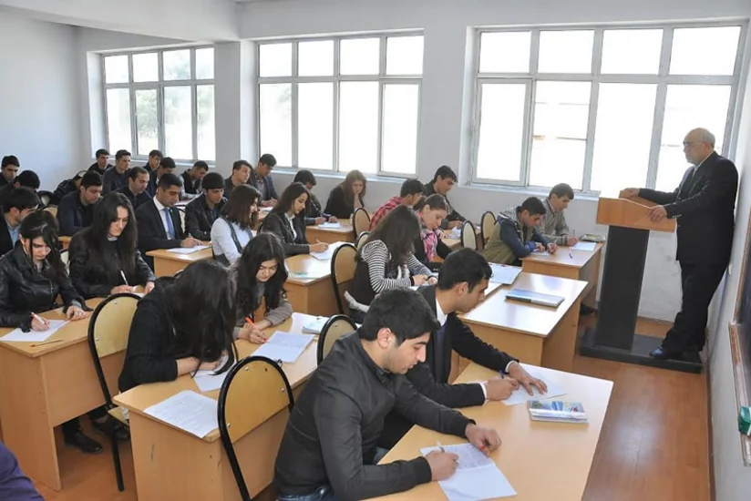 Universitetlərimizin beynəlxalq reytinq problemi: nazirlik susur, ekspert “biabırçılıqdır” deyir