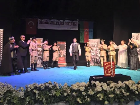 İrəvan Dövlət Azərbaycan Dram Teatrı Türkiyəyə qastrol səfərinə yola düşüb
