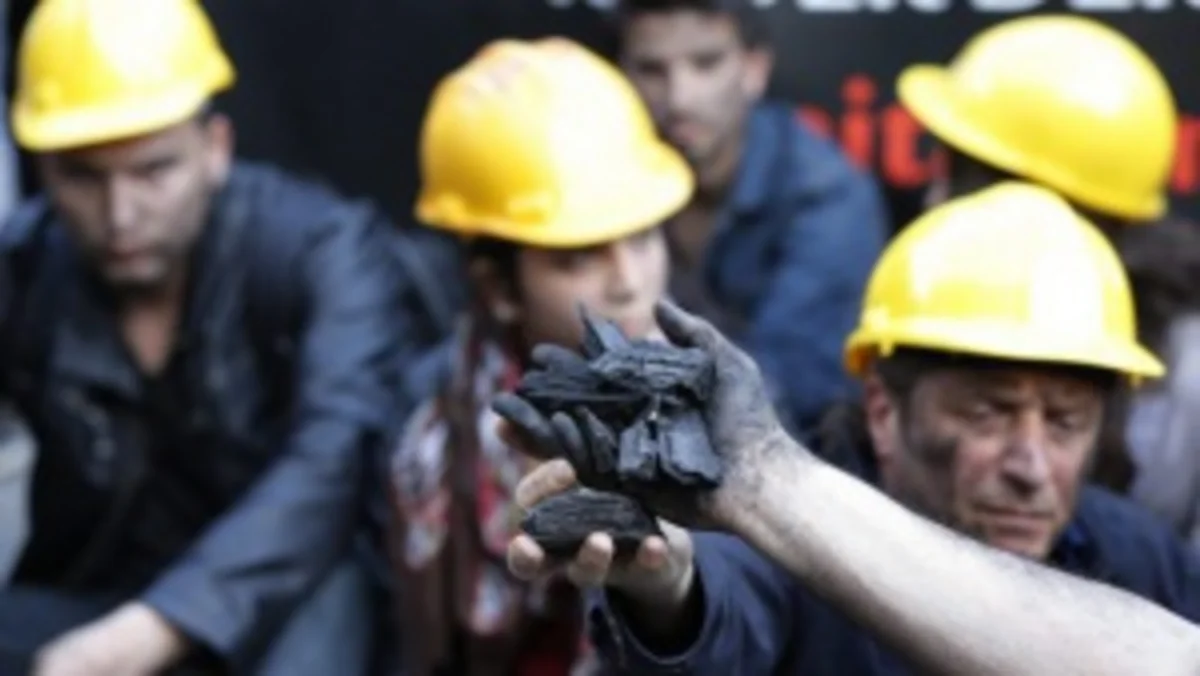 Bulgaria miners protesting for three days