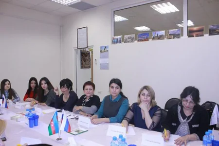 ​В Москве прошел круглый стол под названием Роль азербайджанской женщины в азербайджанской диаспоре