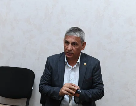 Rövşən Rzayev vətəndaş qəbulu keçirib