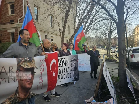 Ermənistan səfirliyi qarşısında “Xocalıya Ədalət” aksiyası keçirilib