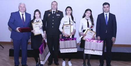Şəkidə “Vətənin müdafiəsinə hazıram!” devizi altında kütləvi tədbir keçirilib - FOTO