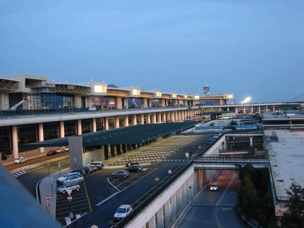 Avropada genişmiqyaslı etirazlar aeroportların işini iflic edə bilər