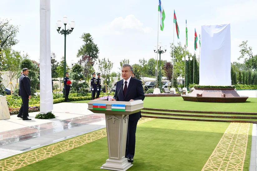 Şavkat Mirziyoyev: Özbəkistan Azərbaycanın ərazi bütövlüyü mövqeyində möhkəm dayanıb