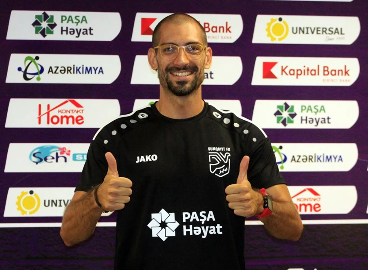 Sumqayıt yeni məşqçi ilə müqavilə imzaladı
