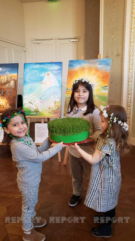 В Париже для детей организован праздник Новруз