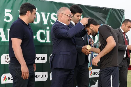 ​Futbol üzrə I Divizionun qalibi mükafatlandırılıb