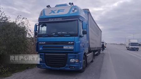 Kürdəmirdə “Qazel” “TIR” la toqquşub, xəsarət alanlar var