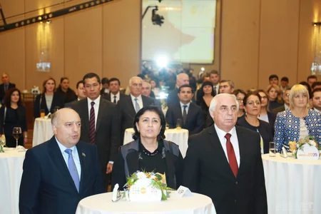 Əli Əhmədov: Azərbaycan hökuməti BMT-nin Əhali Fondunun Azərbaycandakı işini yüksək qiymətləndirir