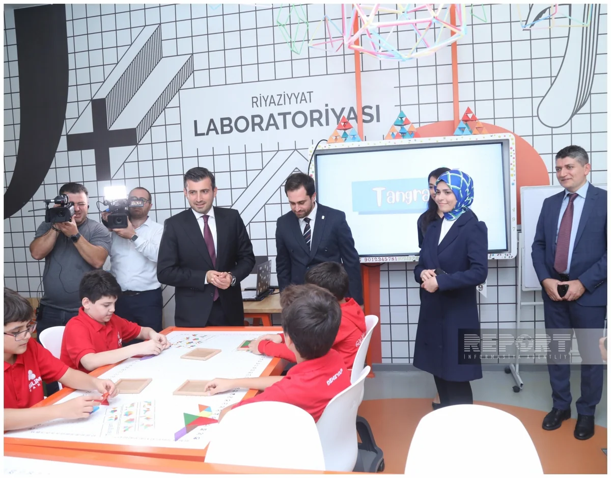 Selçuk Bayraktar Bilim Bakı mərkəzinin işi ilə tanış olub