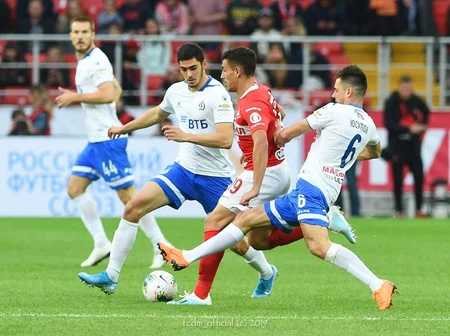 Şeydayevin komandası Spartakla səfər heç-heçəsi edib