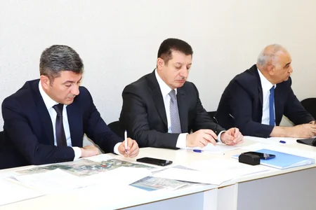 Zaur Mikayılov Xızıda vətəndaşları qəbul edib