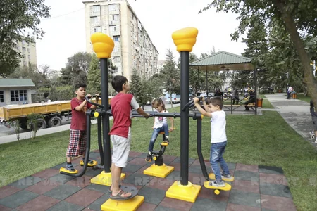 Xətaidə üç şəhidin xatirə lövhəsinin açılışı olub