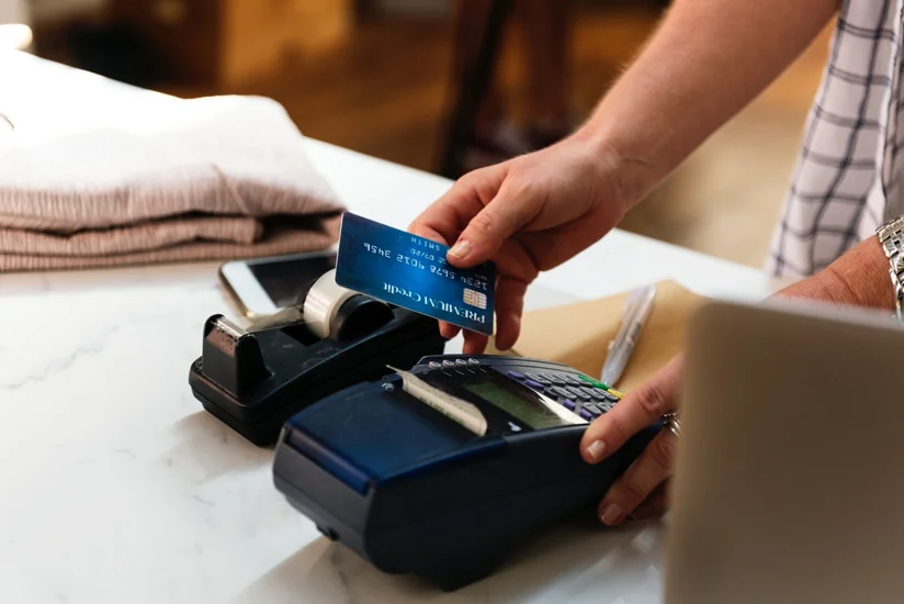 Foreigners’ operations via bank cards in Azerbaijan near AZN 158M