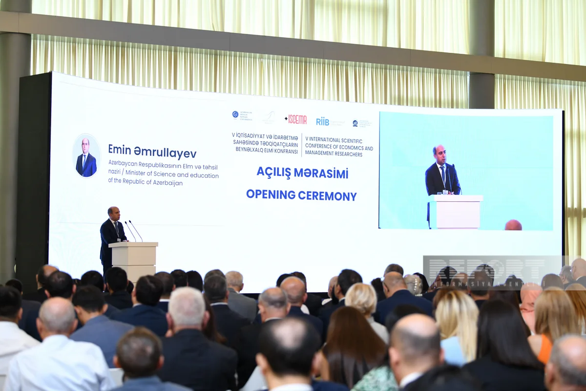 Emin Əmrullayev alimləri hər şeylə məşğul olmamağa, konkret sahələrdə tədqiqat aparmağa çağırıb