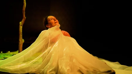 Gənc Tamaşaçılar Teatrı “İnanıram” monotamaşasını hazırlayır