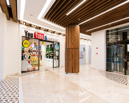 Sevinc Mallun açılışı baş tutdu