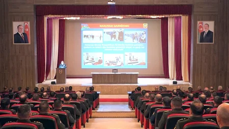 Naxçıvan Qarnizonunda 2020-ci tədris ilinin nəticələri ilə bağlı yekun müşavirə keçirilib