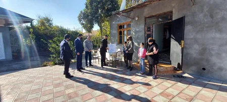 XİN erməni təcavüzündən zərər çəkmiş Tərtər və Bərdədəki 500 ailəyə humanitar yardım göstərdi
