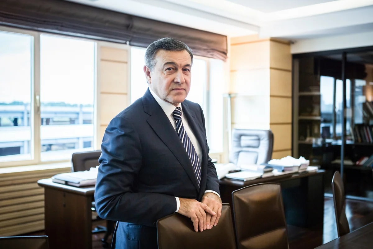 Russia pays 1 bln rubles compensation to businessman Aras Agalarov