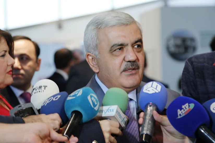 ​Rövnəq Abdullayev: İnanırıq ki, Kanadada müəyyən işlər görmək olar