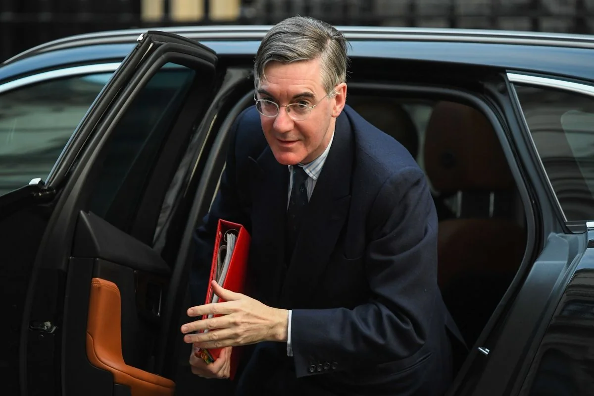 Böyük Britaniyanın energetika naziri istefa verib