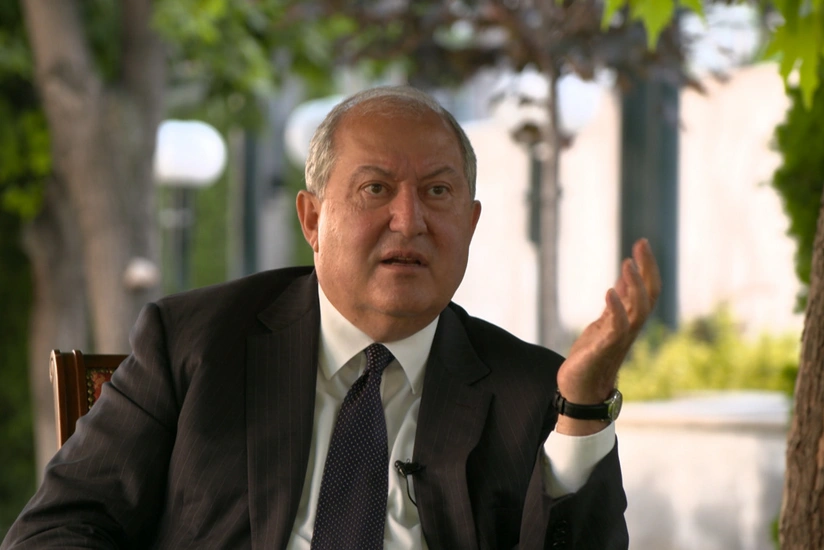 Armenian President leaves for Russia