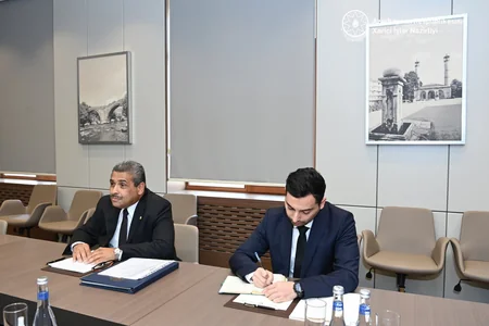 Jeyhun Bayramov informs Colombian ambassador about Armenian provocations