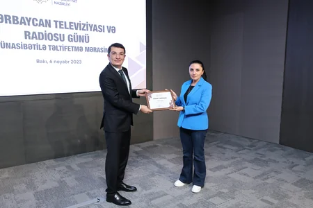 İqtisadiyyat Nazirliyi bir sıra televiziya işçilərini Fəxri fərmanla təltif edib